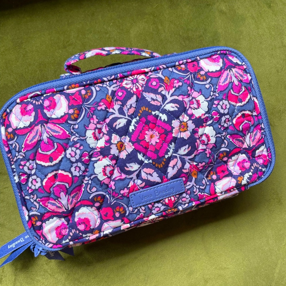 New Vera Bradley cosmetic bag